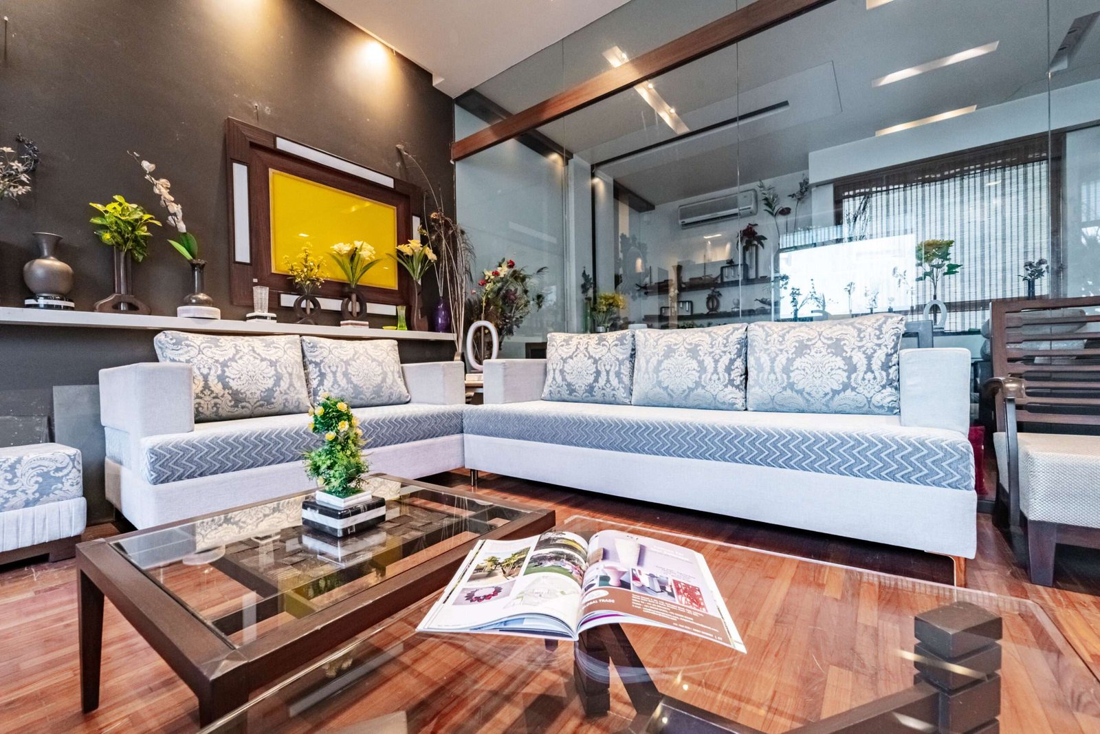 simnan natural furniture best furniture store pune luxury furniture stores pune custom furniture in pune (1)