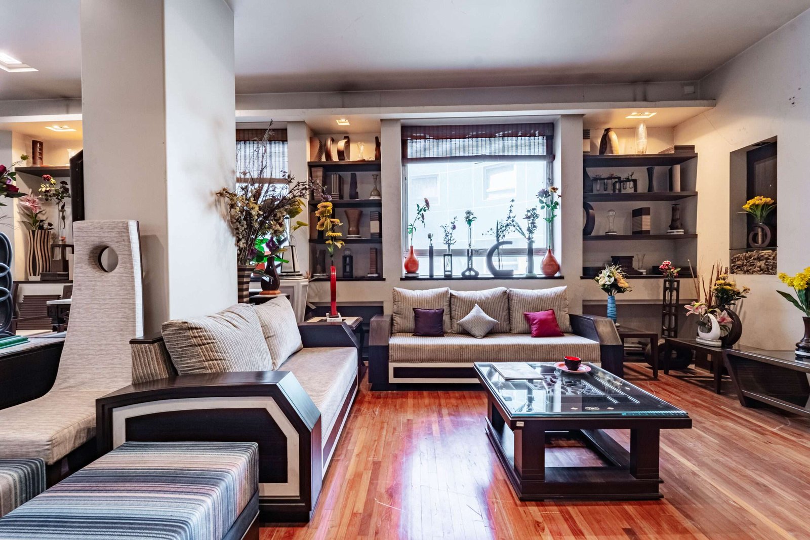 simnan natural furniture best furniture store pune luxury furniture stores pune custom furniture in pune (7)